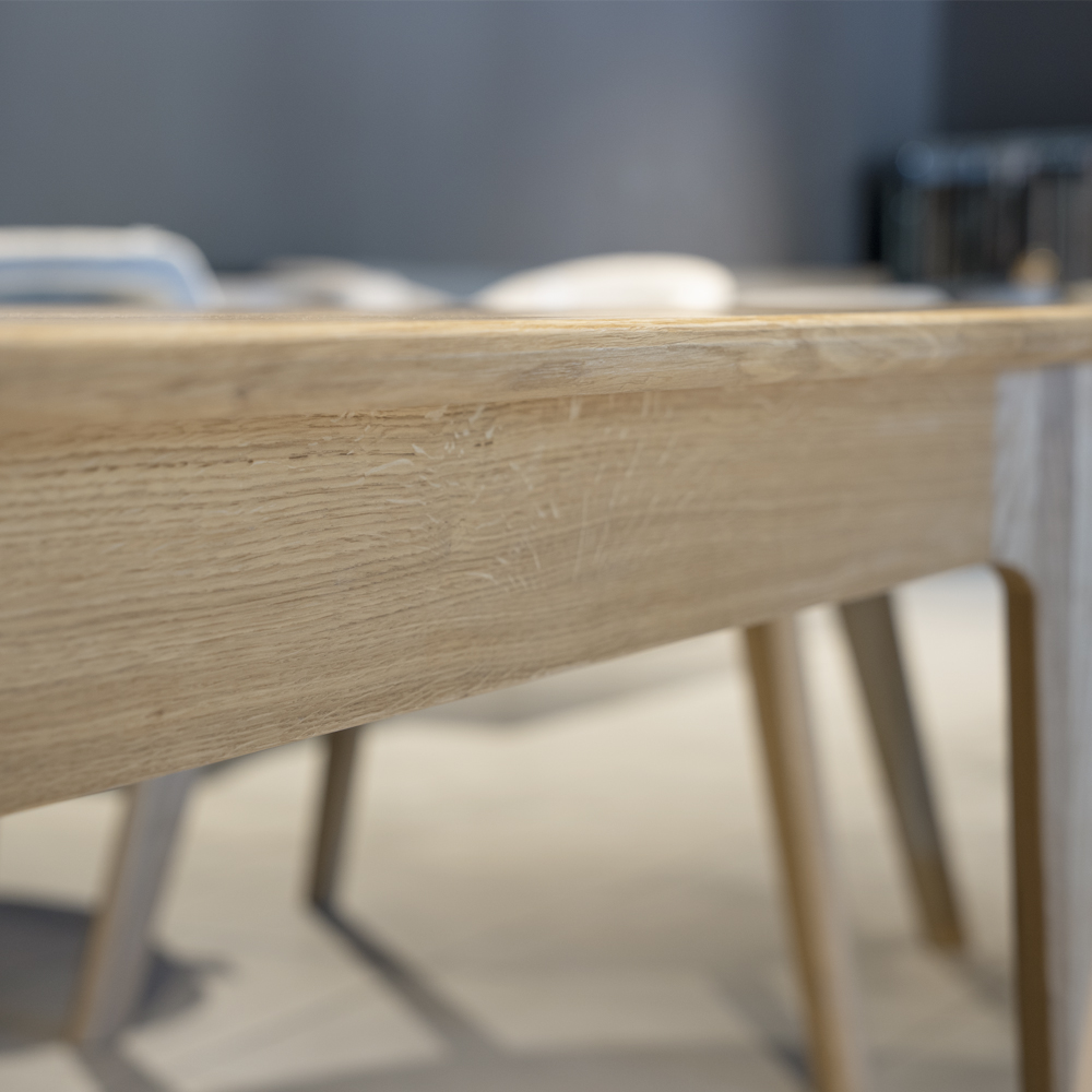 Nowoczesny stół z litego drewna rozkładany GARDA 160/210 cm