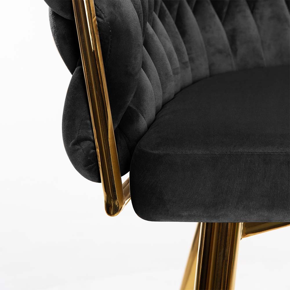 Modne krzesło jadalniane Rosa na złotych nogach z czarnym welurem
