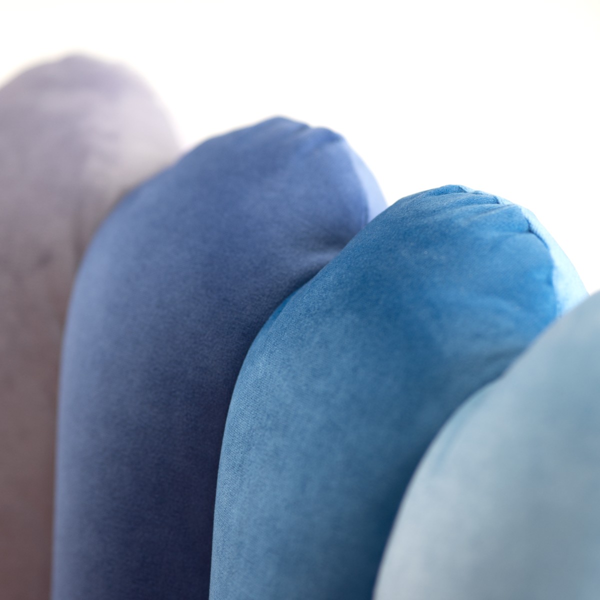 Kolorowe krzesło patchwork LILI Rainbow z personalizacja nóg