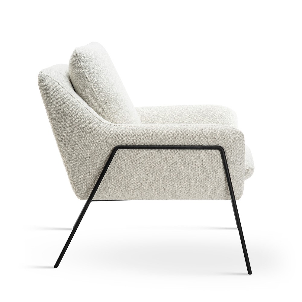 Nowoczesny fotel MALI na lekkich metalowych nogach