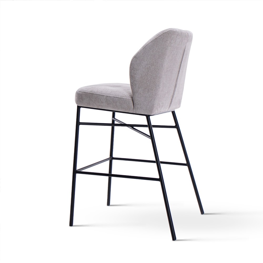 Duży wygodny hoker Irys 60 cm M. Nogi Czarne Z Personalizacją Tkaniny