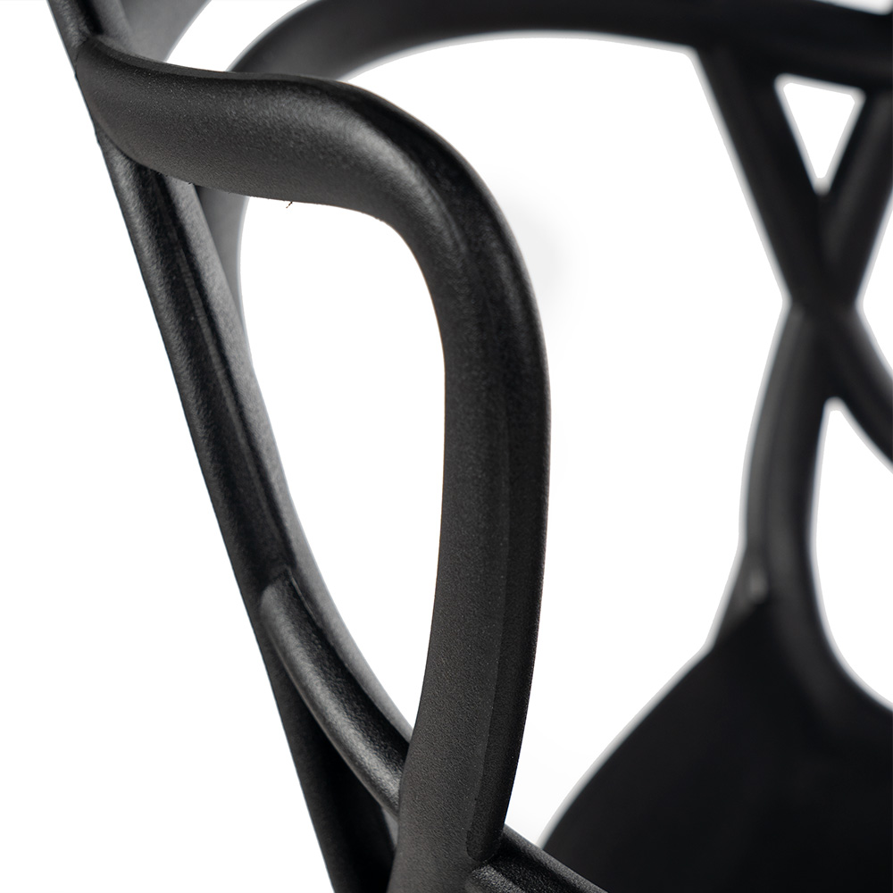 Nowoczesne krzesło skandynawskie Lirien w kolorze czarnym