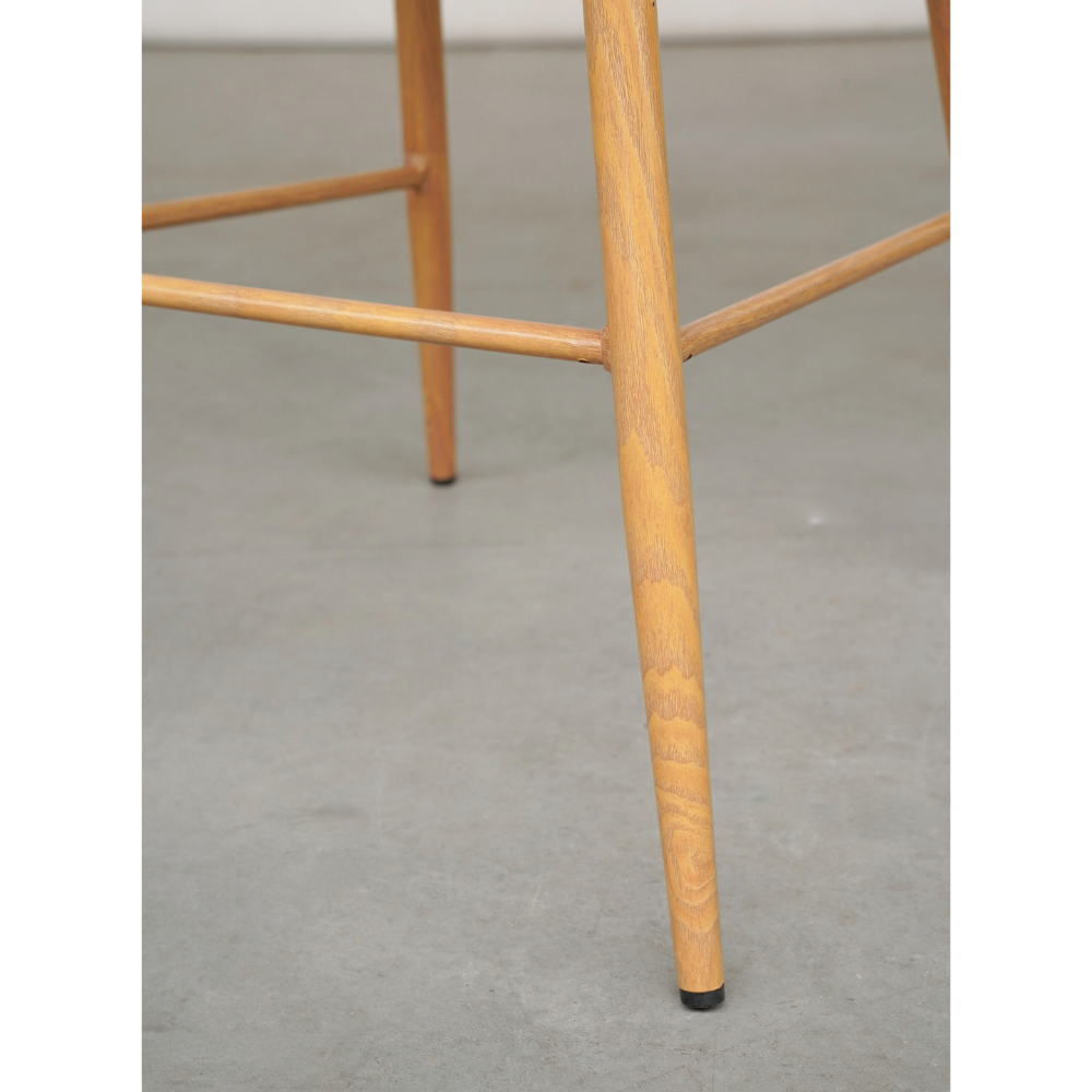 Zestaw 2 hokerów Shelly w eleganckiej czarnej tkaninie na dębowych nogach 60 cm